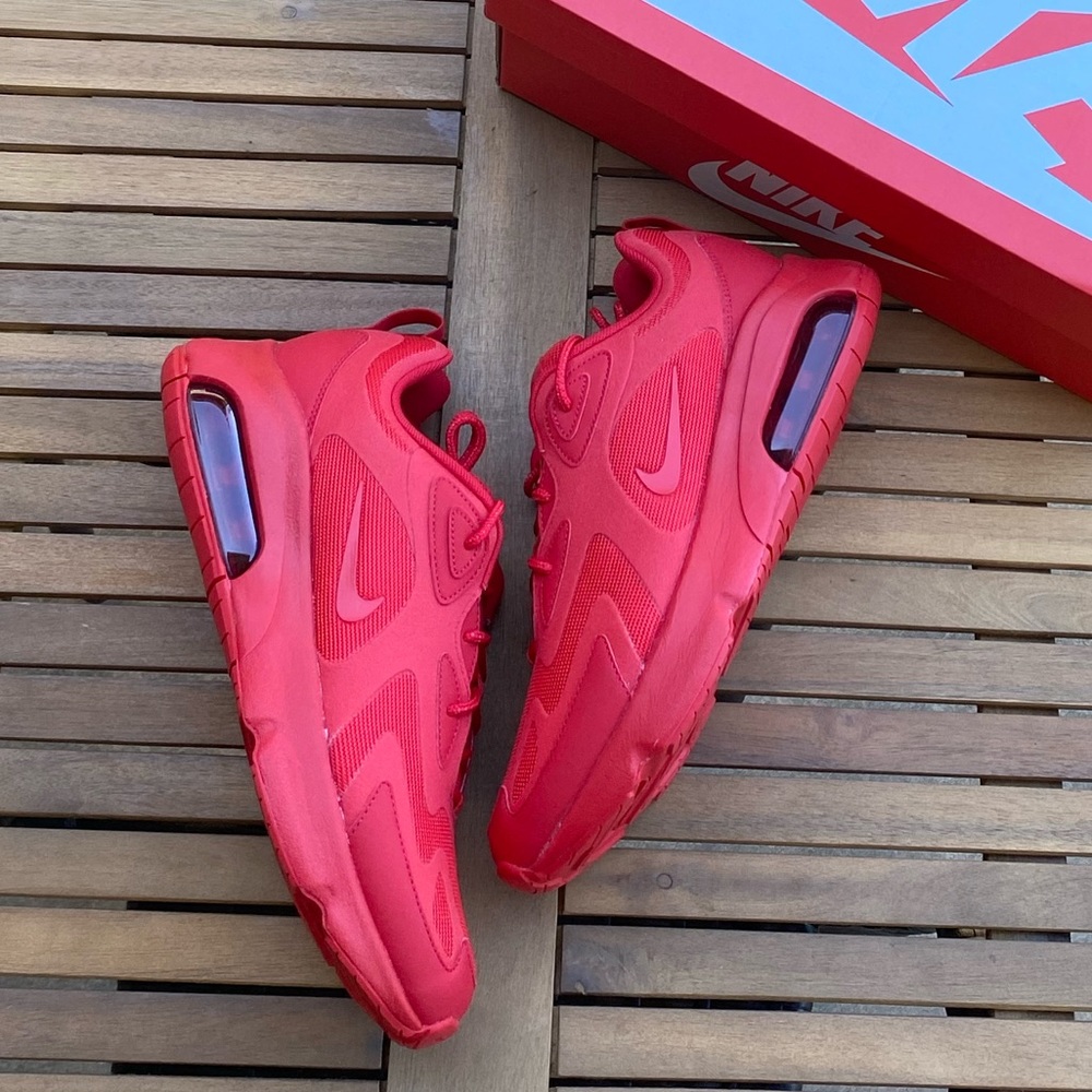 Nike Air Max 200, Size 10 Men’s